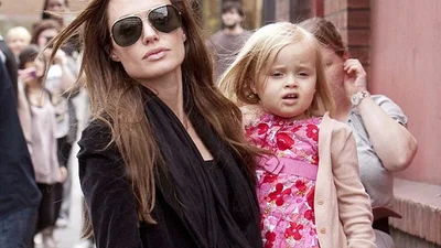Дочь Анджелины Джоли заработала первые деньги