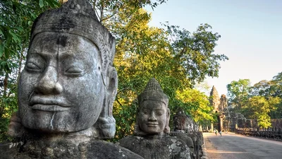 Место обитания Маугли списывалось с городка Ангкор в Камбодже