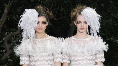 Chanel показал свою весеннюю коллекцию