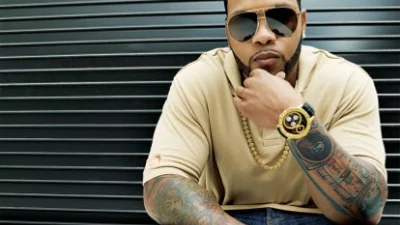 Flo Rida feat. David Guetta - Club Can't Handle Me