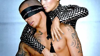 Джей Ло и Каспер Смарт завели щенка