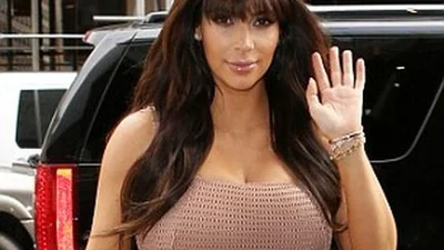 Ким Кардашьян похожа на большое пирожное