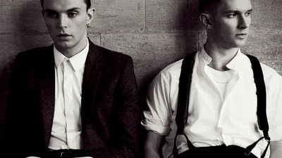 Hurts - Stay