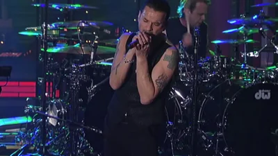 Depeche Mode исполнили песню из нового альбома на концерте