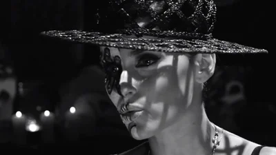 Nelly Furtado - Waiting For The Night