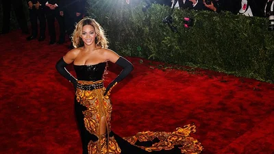 Бейонсе стала королевой красной дорожки