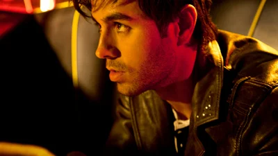 Энрике Иглесиасу исполнилось 38 лет