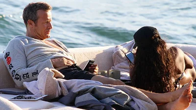 Владислав Доронин встречается с копией Наоми Кэмпбелл