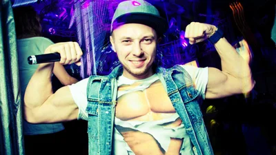 YarosLOVE показал свою коллекцию hip-hop аксессуаров