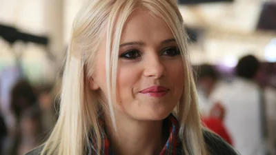 Мика Ньютон стала вегетарианкой