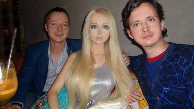 Украинская Барби нашла себе кукольных друзей