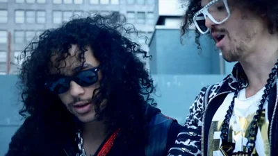 LMFAO - Champagne Showers ft. Natalia Kills