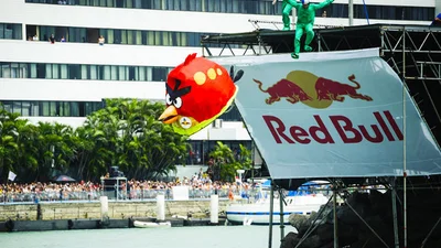 В Стамбуле Red Bull Flugtag собрал 140 000 зрителей
