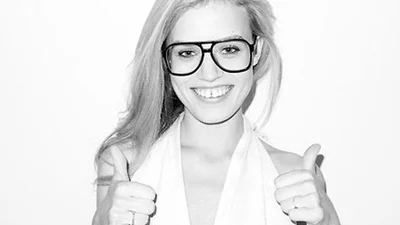 Терри Ричардсон продолжает делиться фотографиями знаменитостей