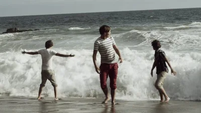 One Direction - What Makes You Beautiful
