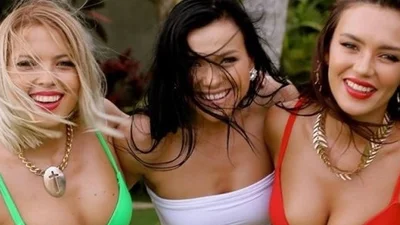 Група SEREBRO запалили в новому кліпі