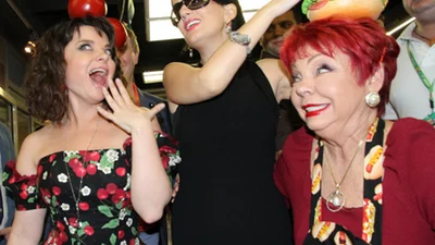 Найбезглуздіше вбрання на премії Муз-ТВ 2013