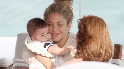 Шакира с сыном прилетела в Рио-де-Жанейро