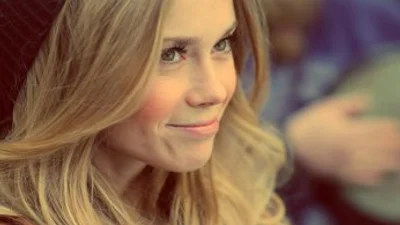 Співачка Лавіка програла велику суму грошей