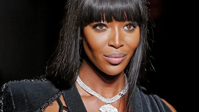 43-летняя Наоми Кэмпбелл показала роскошное тело