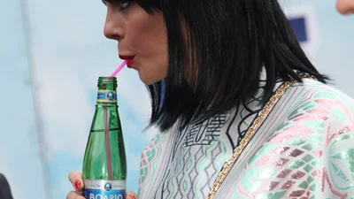 Анастасия Стоцкая копирует стиль Lady Gaga