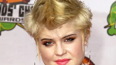 Який кошмар: найневдаліші зачіски знаменитостей