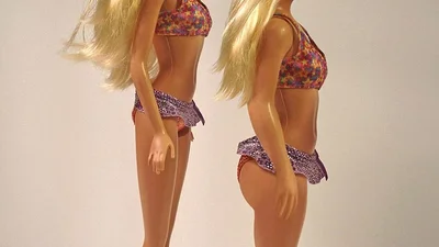 Ученые показали разницу между Барби и реальной девушкой