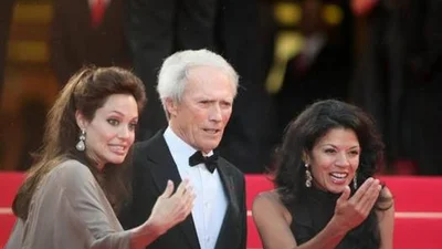 Самые неудачные фотографии красотки Анджелины Джоли