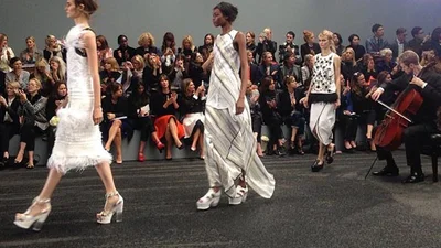 Неделя моды в Лондоне: мельчайшие подробности