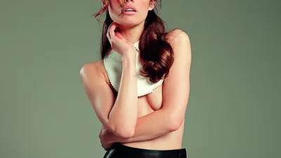 Ольга Куриленко в роскошной фотосессии для Elle