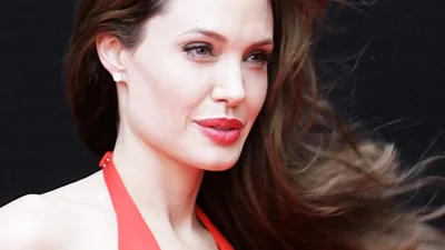 Анджелина Джоли стала самой сексуальной актрисой