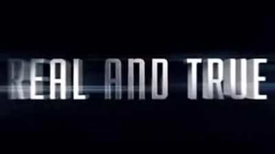 Навіщо Майлі Сайрус одягнула на голову шолом