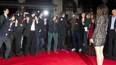 49-летняя Сандра Баллок показала ножки