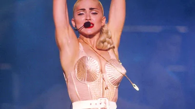 Как выглядели звезды в 90-х