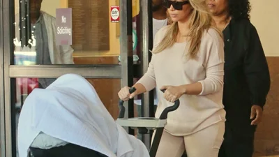 Стиль Ким Кардашьян после рождения ребенка изменился до неузнаваемости