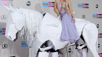 Эпическое появление Lady Gaga на Video Music Awards