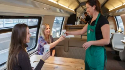 Starbucks откроется в поезде