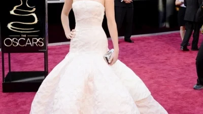 ТОП-10 Платьев Christian Dior для Дженнифер Лоуренс