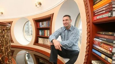 Кличко показал свою роскошную квартиру