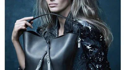 Знаменитые женщины рекламируют новые сумки Louis Vuitton