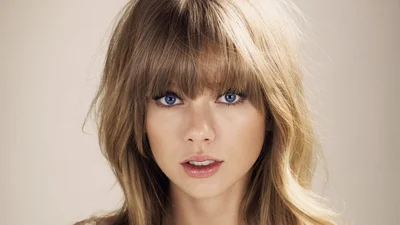 Тейлор Свифт назвали самой щедрой звездой 2013 года