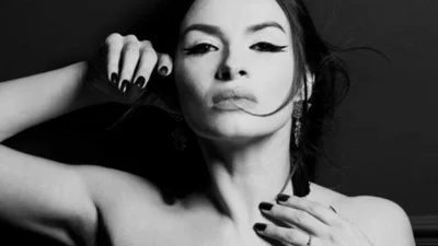 Надя Мейхер снялась в чувственной фотосессии