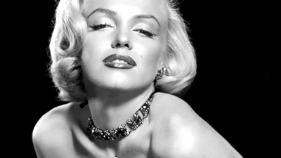 Шокирующие фото Мэрилин Монро без косметики