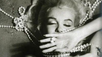 Абсолютно голая Мэрилин Монро в последней фотосьемке
