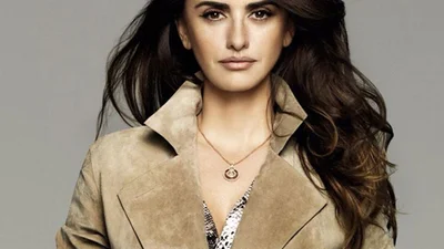 Немолодая Пенелопа Крус удивляет привлекательностью и стилем