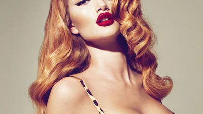 Голая Рози Хантингтон-Уайтли рассказала правду о мужчинах