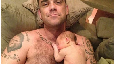 Робби Уильямс сделал тату в честь дочери