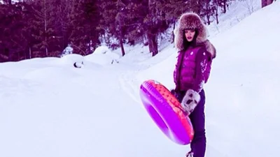 Рианна отправилась на зимний курорт