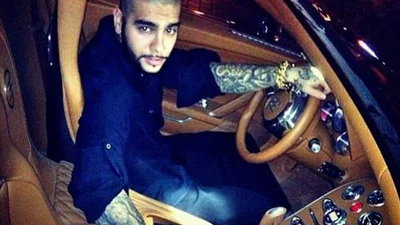 Тимати хвалится своим нереально дорогим автопарком