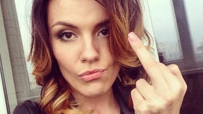 Звезды в Twitter: ногии Каменских и средний палец Эрики